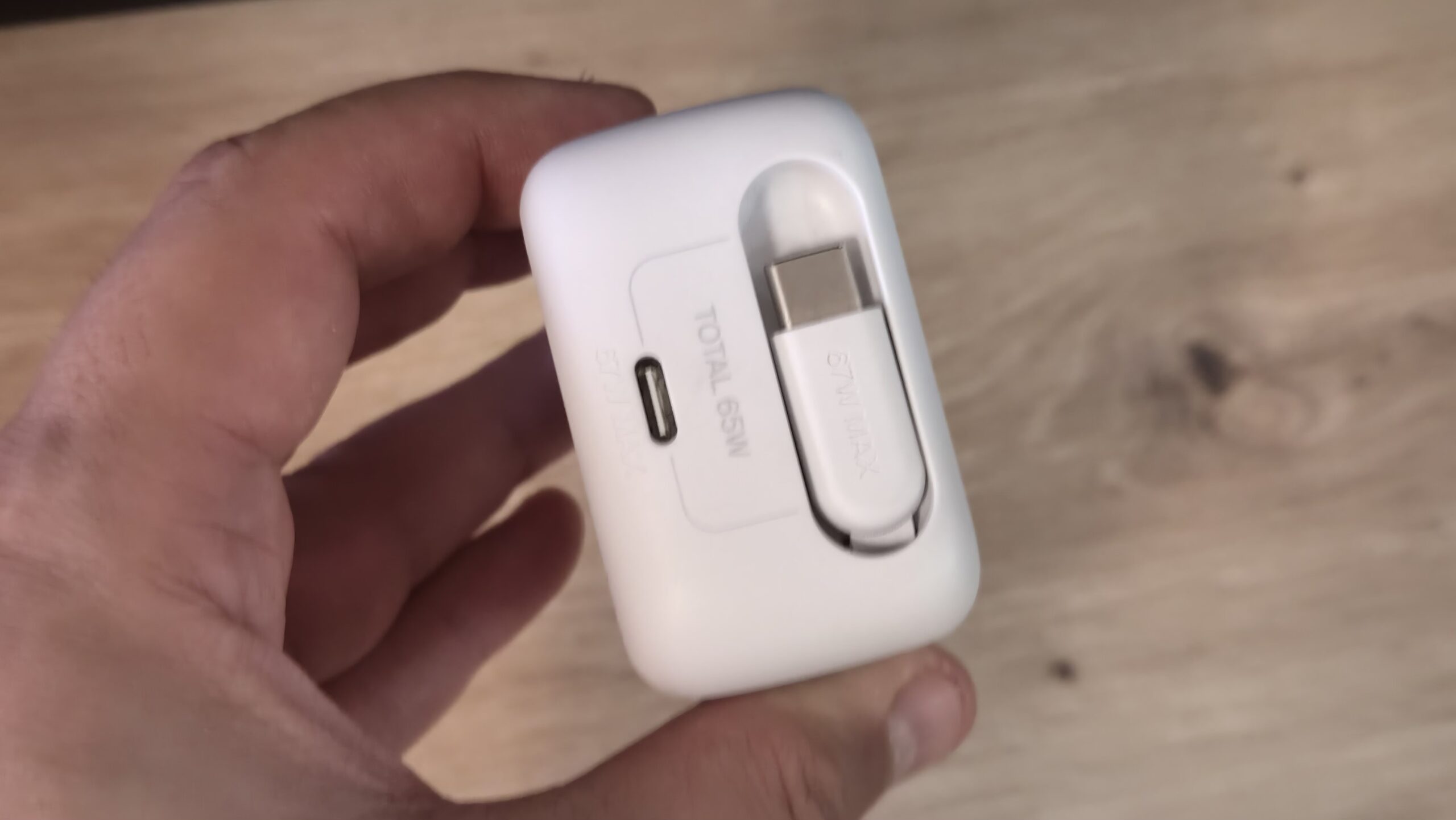 Belkin GaN de 67 W