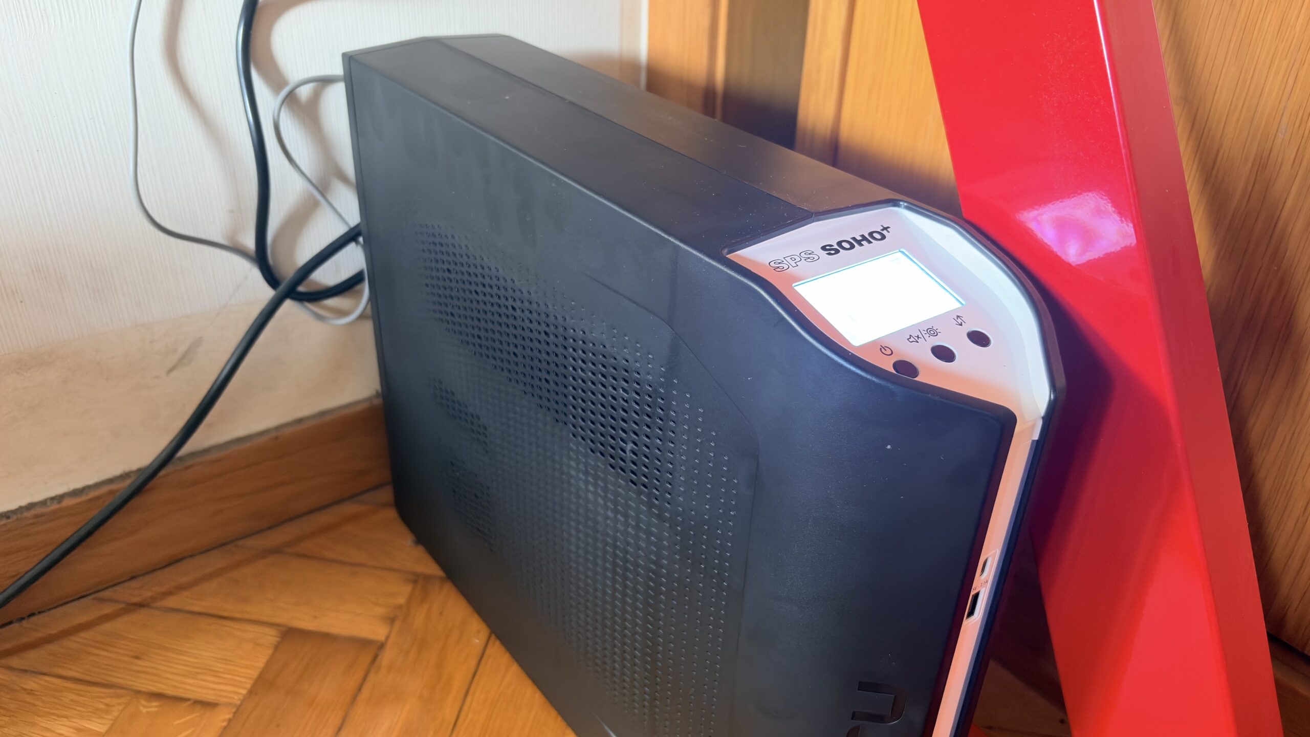 Salicru SPS 1250 SOHO+
