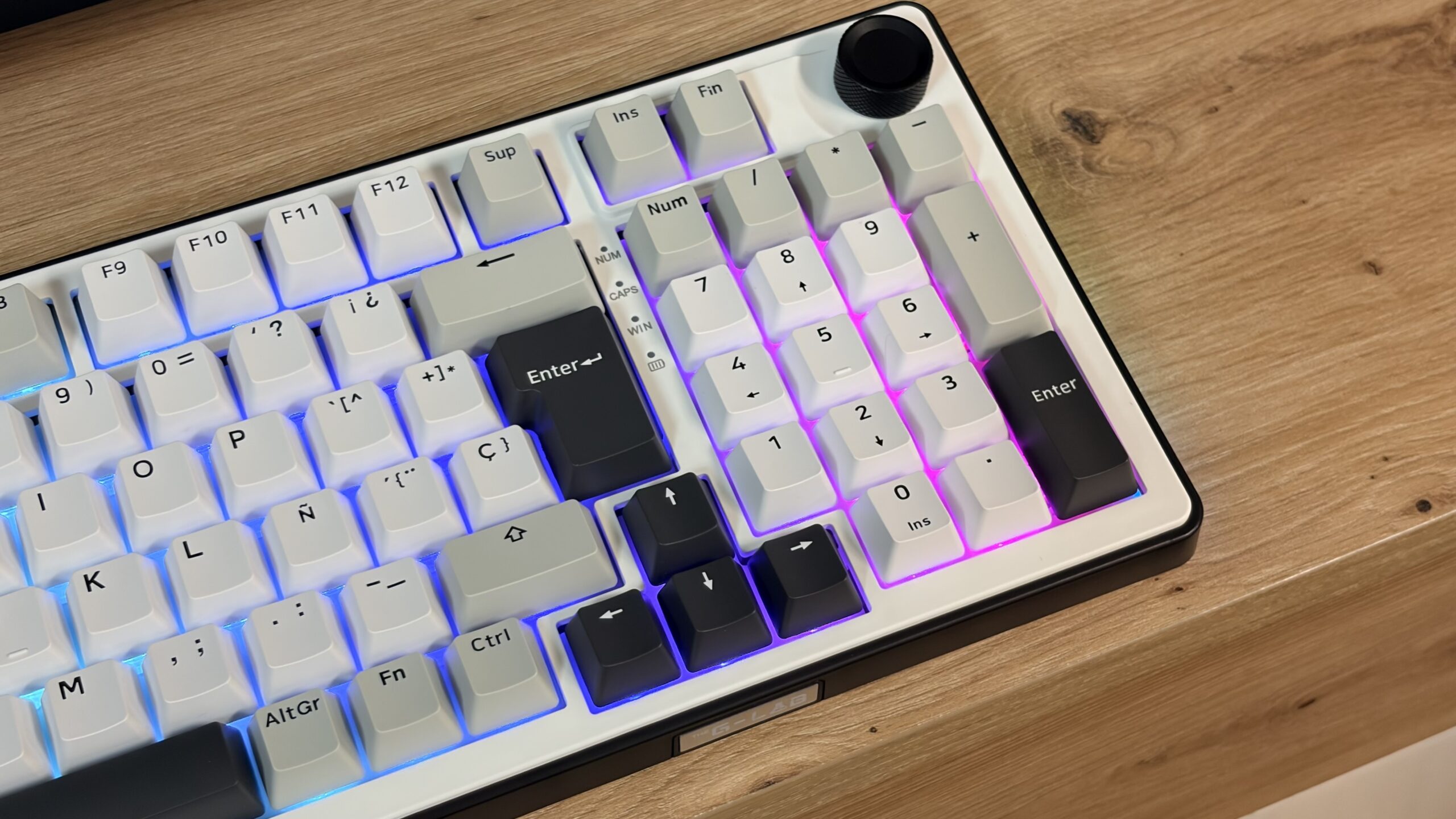 The G-Lab Keyz Elite 400