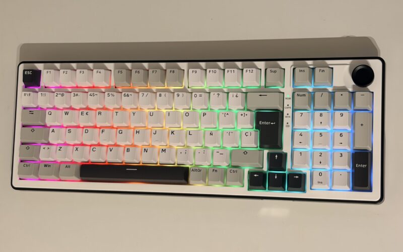 The G-Lab Keyz Elite 400